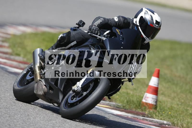 /45 10.08.2025 Plüss Moto Sport ADR/Einsteiger/60